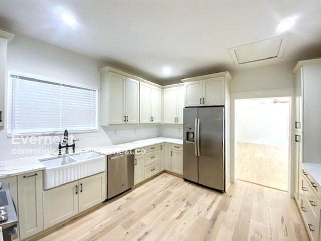Building Photo - 3007 W San Carlos St