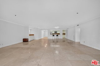 Building Photo - 10660 Wilshire Blvd