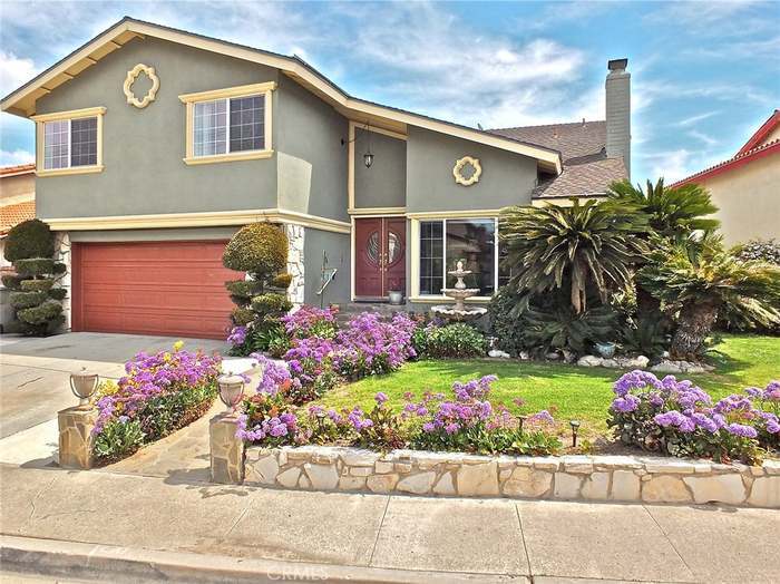 Primary Photo - 3580 Aster St
