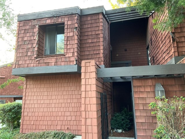 Primary Photo - 356 S Prospectors Rd
