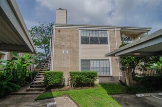 Building Photo - 2750 Holly Hall St