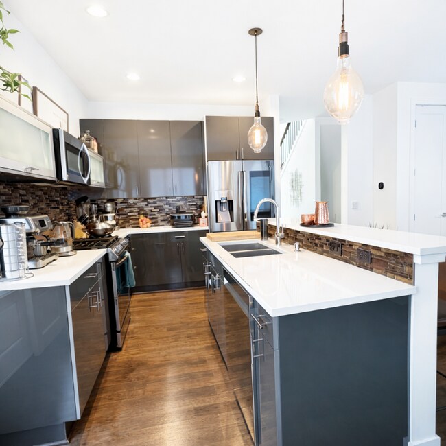 Foto del edificio - 2506 Chateau Dr