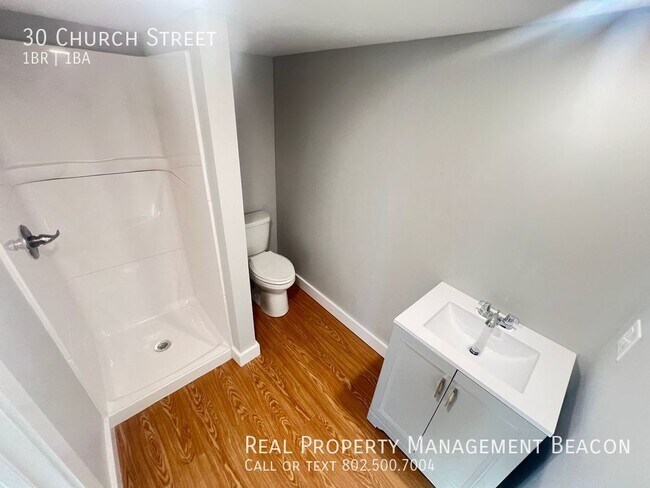 Building Photo - 1 BR/1 BA $1375 includes heat and hot water