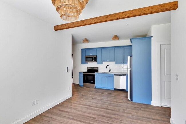 Foto del edificio - 36 Pawling Ave