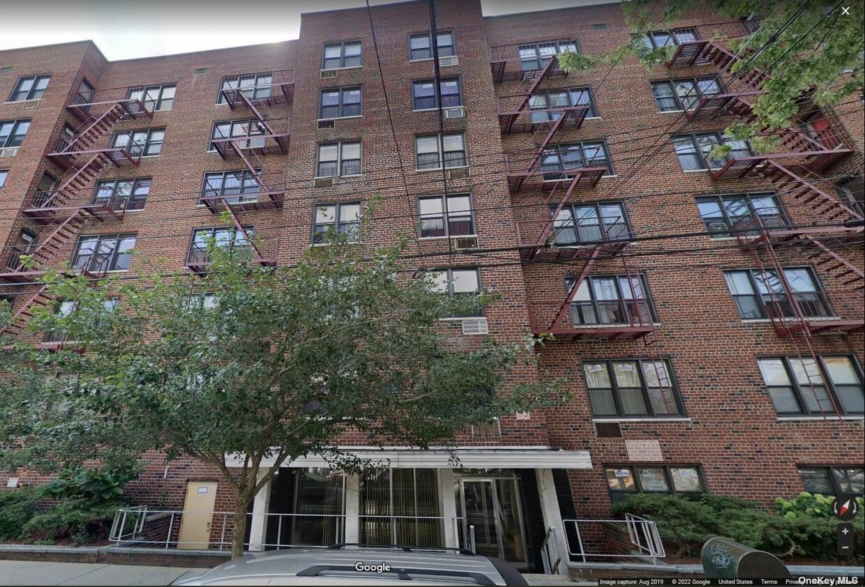 17006 88th Ave, Queens, NY 11432 House Rental in Queens, NY