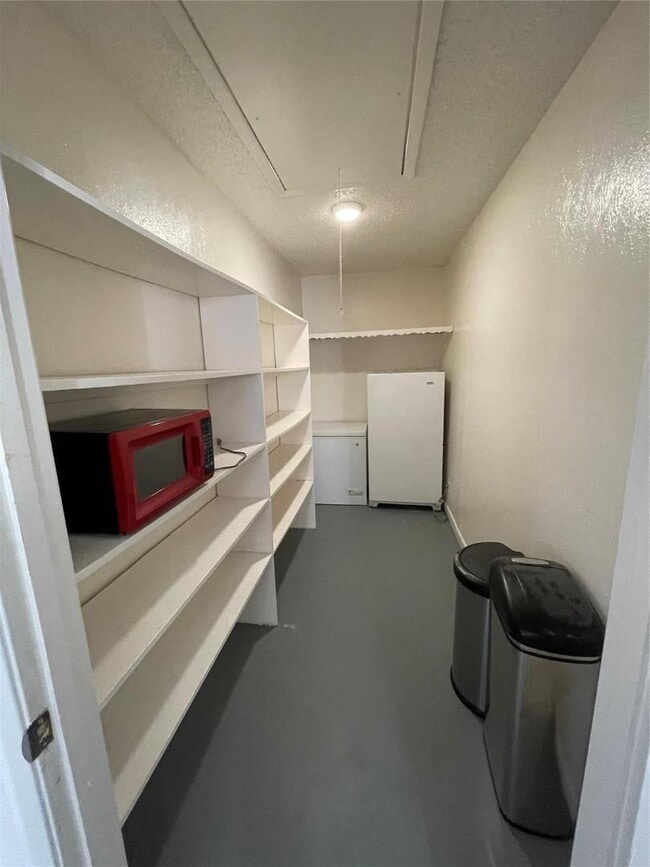 Foto del edificio - 117 E Prospect St