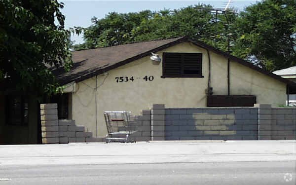 Building Photo - 7534-7540 Victoria Ave