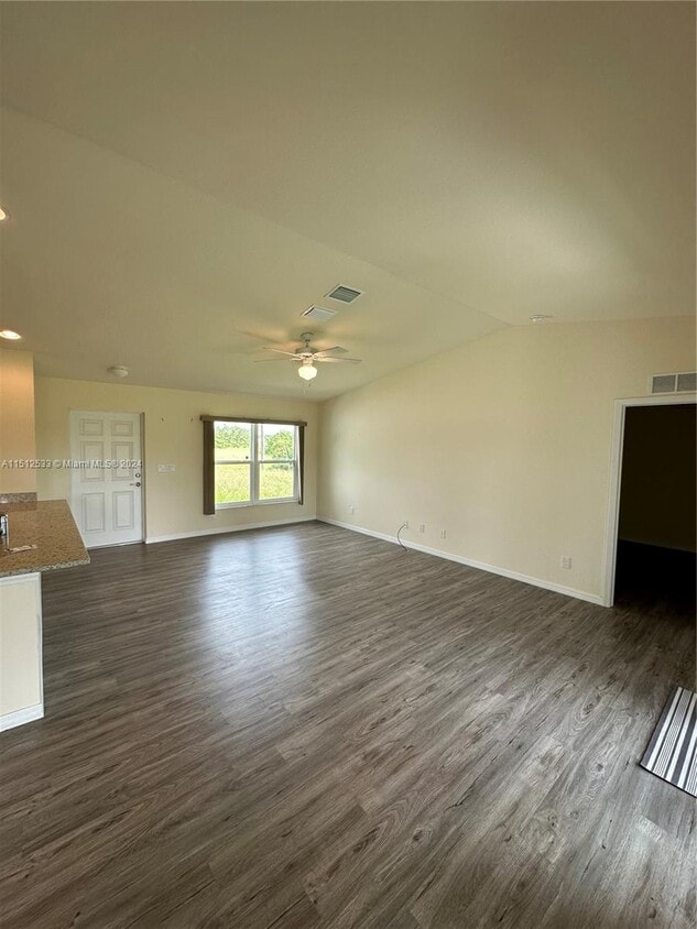 9023 W Crow Cir, LaBelle, FL 33935 House Rental in LaBelle, FL