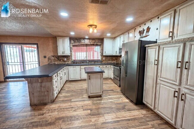 Foto del edificio - 3452 N 67th Dr