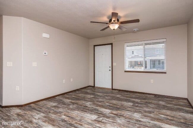 Building Photo - 284 Tiger Way Ct