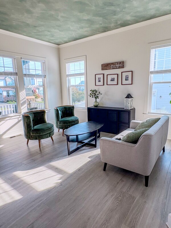 Foto del edificio - 24353 White Elm Pl