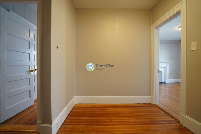Foto del edificio - 4 Ashford Ct