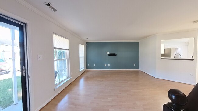 Foto del edificio - 12576 Mirkwood Ln