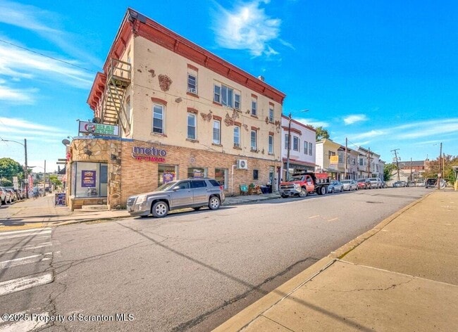 Foto del edificio - 1103 Jackson St