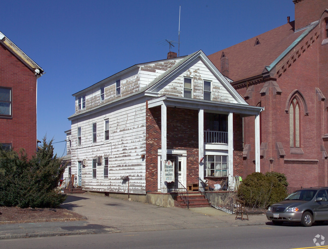 Building Photo - 41 Winthrop St