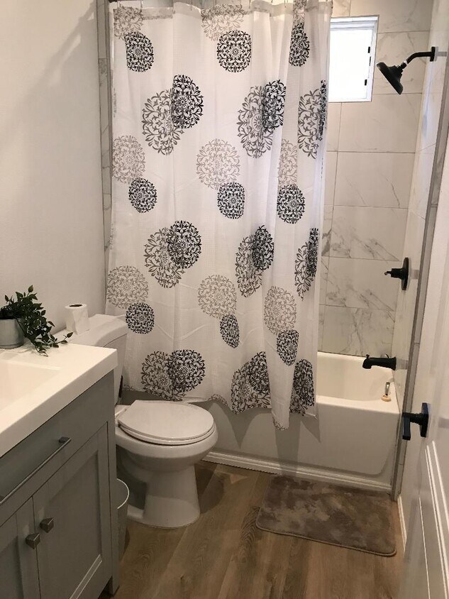 4331 Sawtelle Blvd, Unit ADUBackUnitHouseA Houses in Culver City