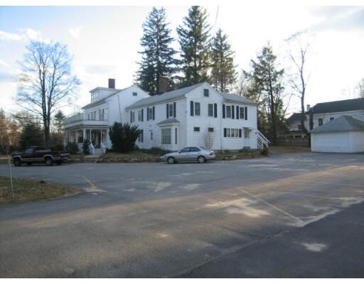 Foto del edificio - 349-353 East St