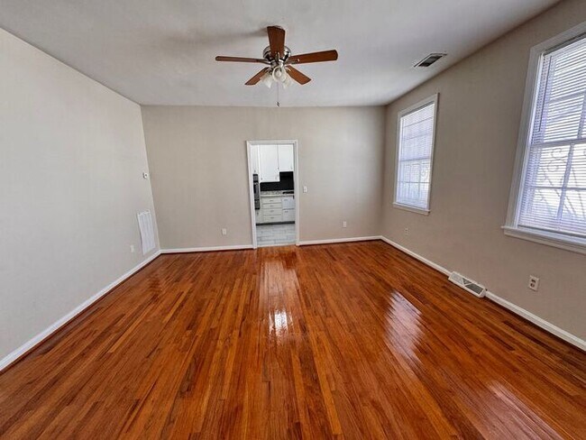 Foto del edificio - Beautiful 3-Bedroom, 3-Bath Home w/Study in Charleston, SC