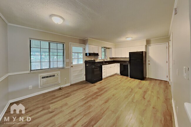 Foto del edificio - 133 Georgetown Dr