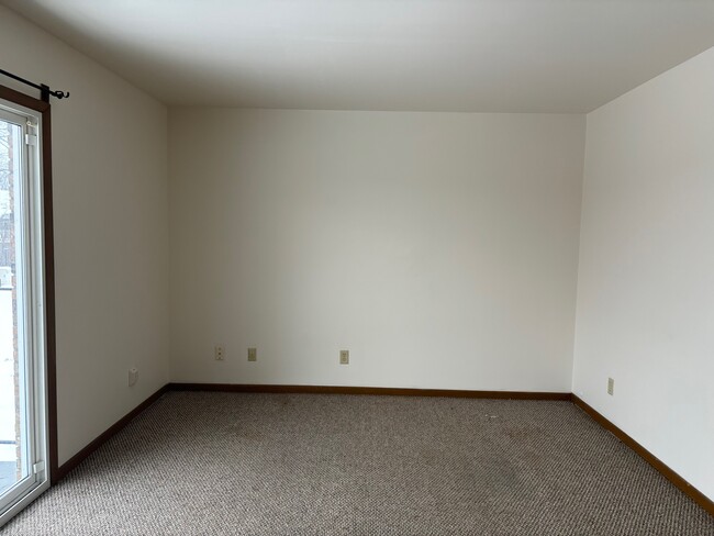 Foto del edificio - 334 Beeline Rd