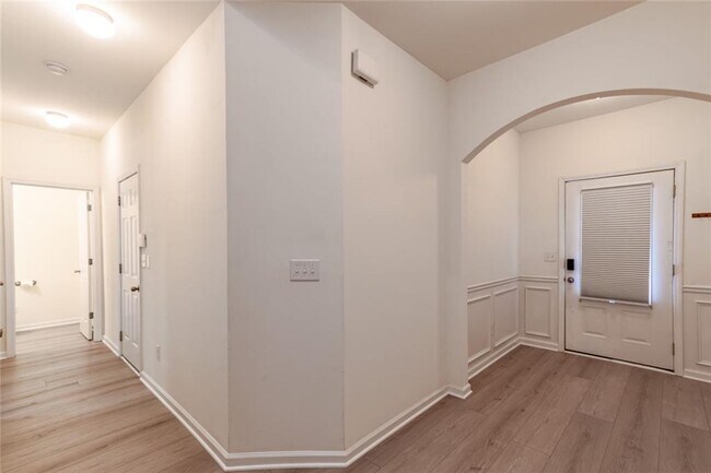 Foto del edificio - 3941 Snipes Ct