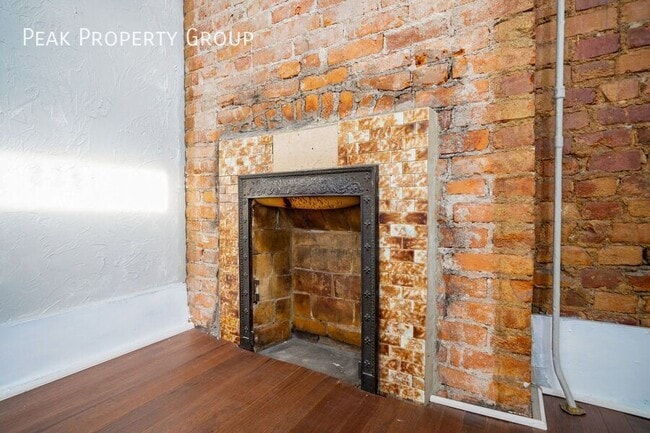 Foto del edificio - 2357 N High St