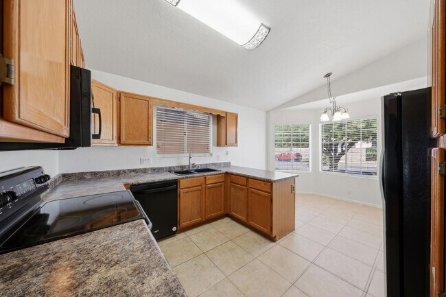 Foto del edificio - 18837 N 43rd Pl