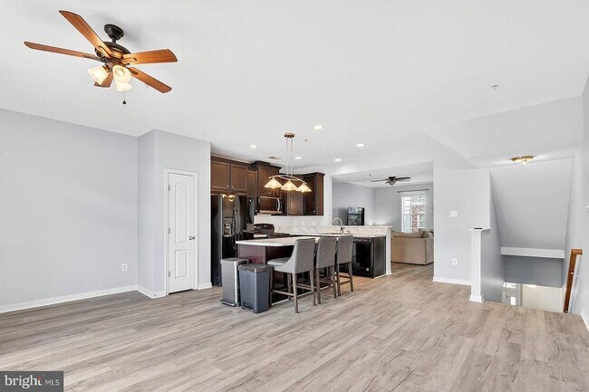 Foto del edificio - 2617 Osprey Way S