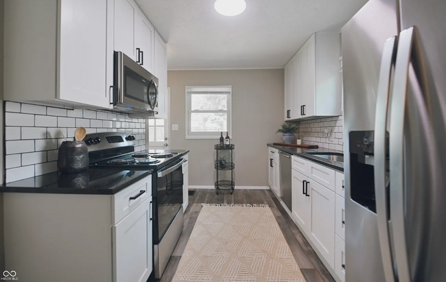Building Photo - 5636 Crittenden Ave
