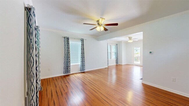 Foto del edificio - 2619 Prospect Ave