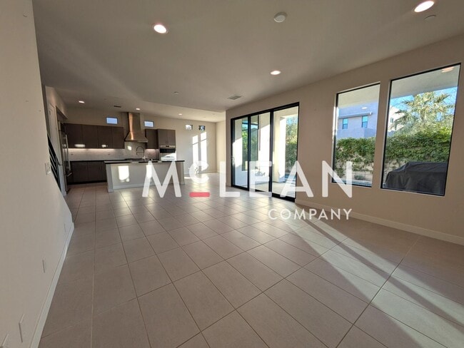 Building Photo - Modern 3-Bedroom Townhome with Private Poo...