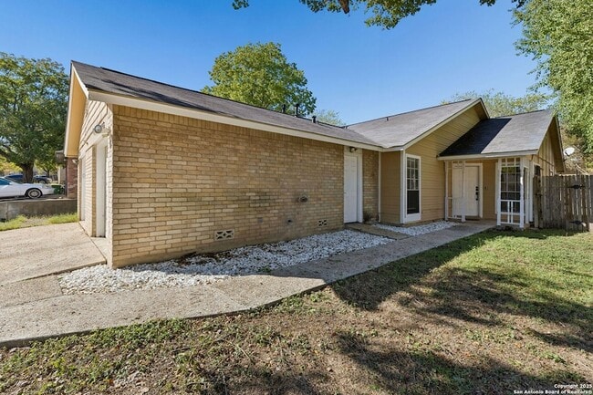 Building Photo - 14423 Watermill