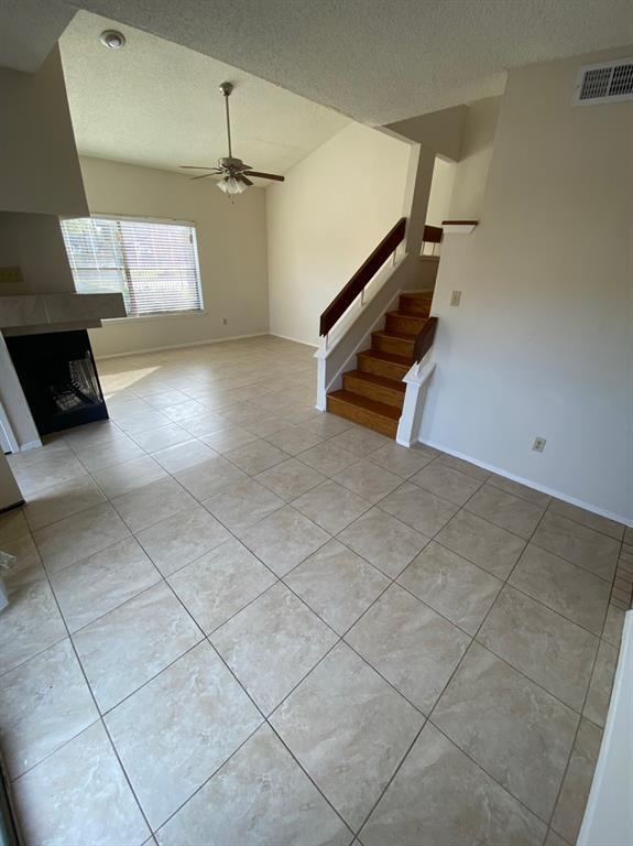 Foto del edificio - 2710 Grants Lake Blvd