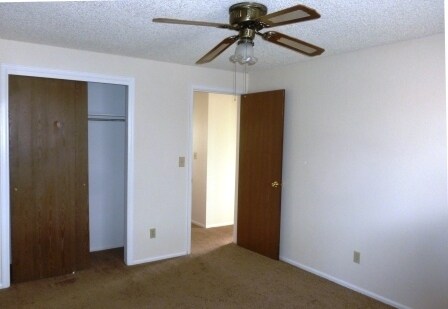Foto del edificio - COZY END UNIT TOWN-HOME IN LONGMONT AVAILA...