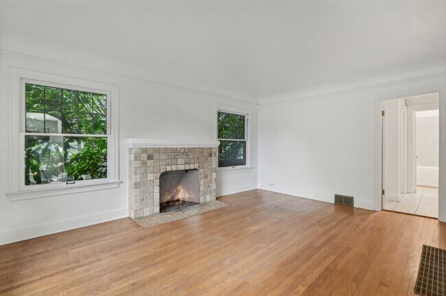 Foto del edificio - 9222 35th Ave SW