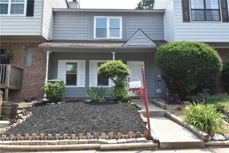 Building Photo - 2080 Sand Wedge Cir