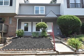 Building Photo - 2080 Sand Wedge Cir