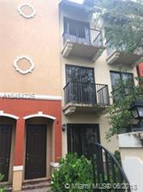 Foto principal - 7743 SW 99th St