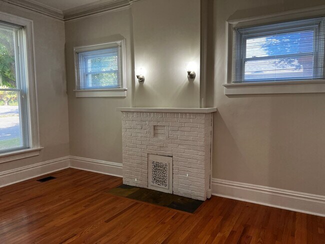 Foto del edificio - Beautiful Apartment Near Downtown Delaware