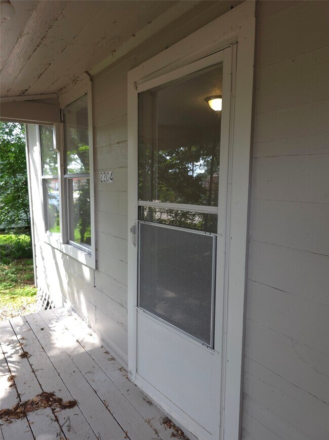 Foto del edificio - 2204 State Hwy 3