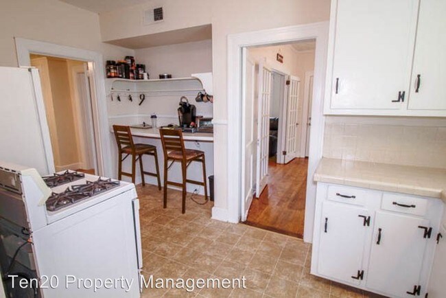 Building Photo - 3 br, 2 bath House - 2901 Peabody Ave
