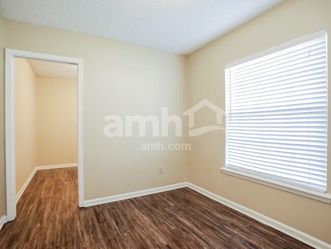 Building Photo - 5724 Gasparilla Park Court