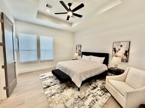 Building Photo - 4014 Hutchins St