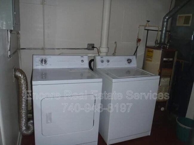 Foto del edificio - 684 Saratoga Ave