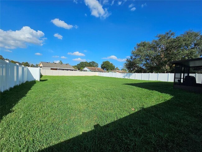 Building Photo - 1011 Longwind Way
