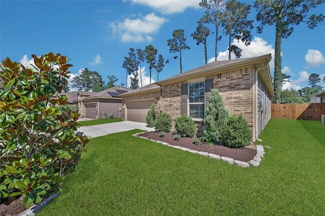 Foto del edificio - 4343 Roaring Timber Dr