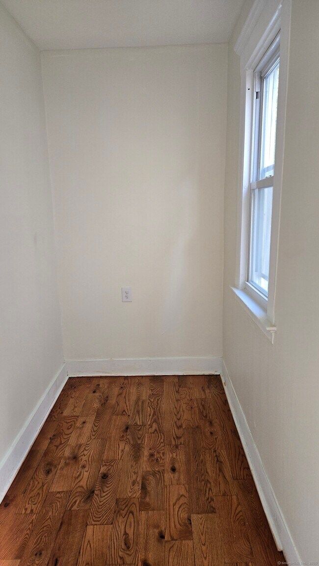 Foto del edificio - 47 Dickerman St