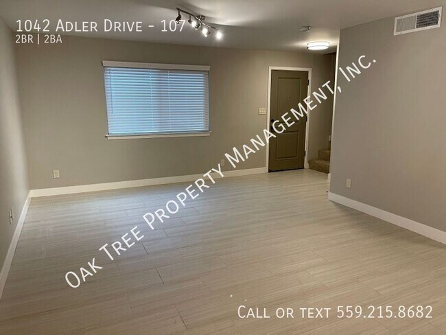 Foto del edificio - 1042 Adler Dr