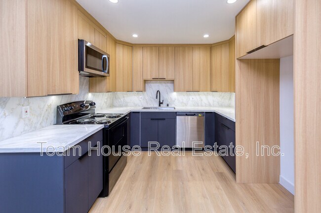 Foto del edificio - 7510 Etiwanda Ave