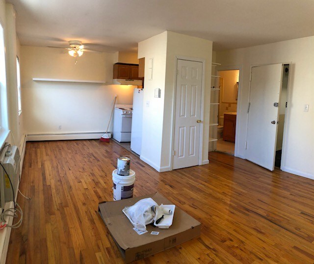 25 14th Pl Unit 3R, Queens, NY 11102 Apartments in Queens, NY